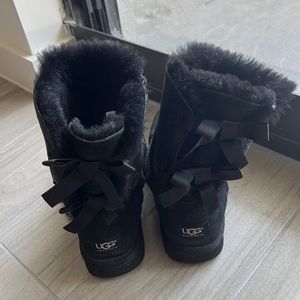 UGG - Bailey Bow II boots